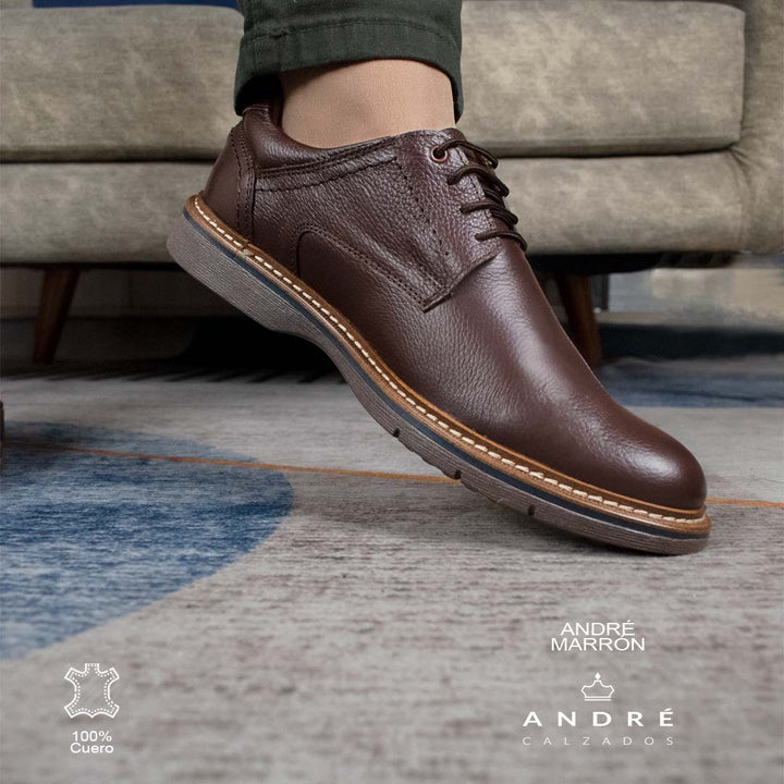 Zapato de cuero André Chocolate